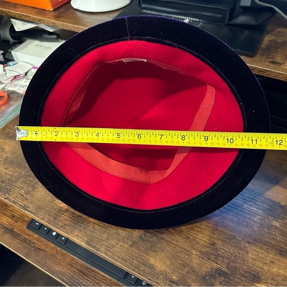 Jenny Buchanan Women’s 100% Wool Red Hat Society Purple Velvet Bow Brimmed Hat - Picture 6 of 7